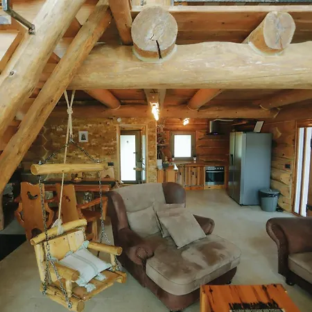 Wooden Valley Ferienhaus