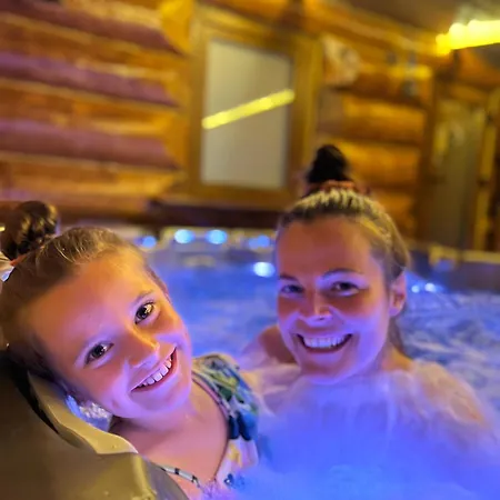 Wooden Valley Hébergement de vacances *