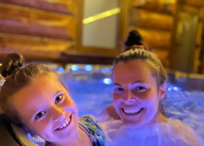 Wooden Valley Case de vacanță *